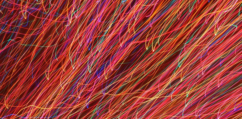 Image de faisceaux lumineux multiples qui ont sûrement dérivé